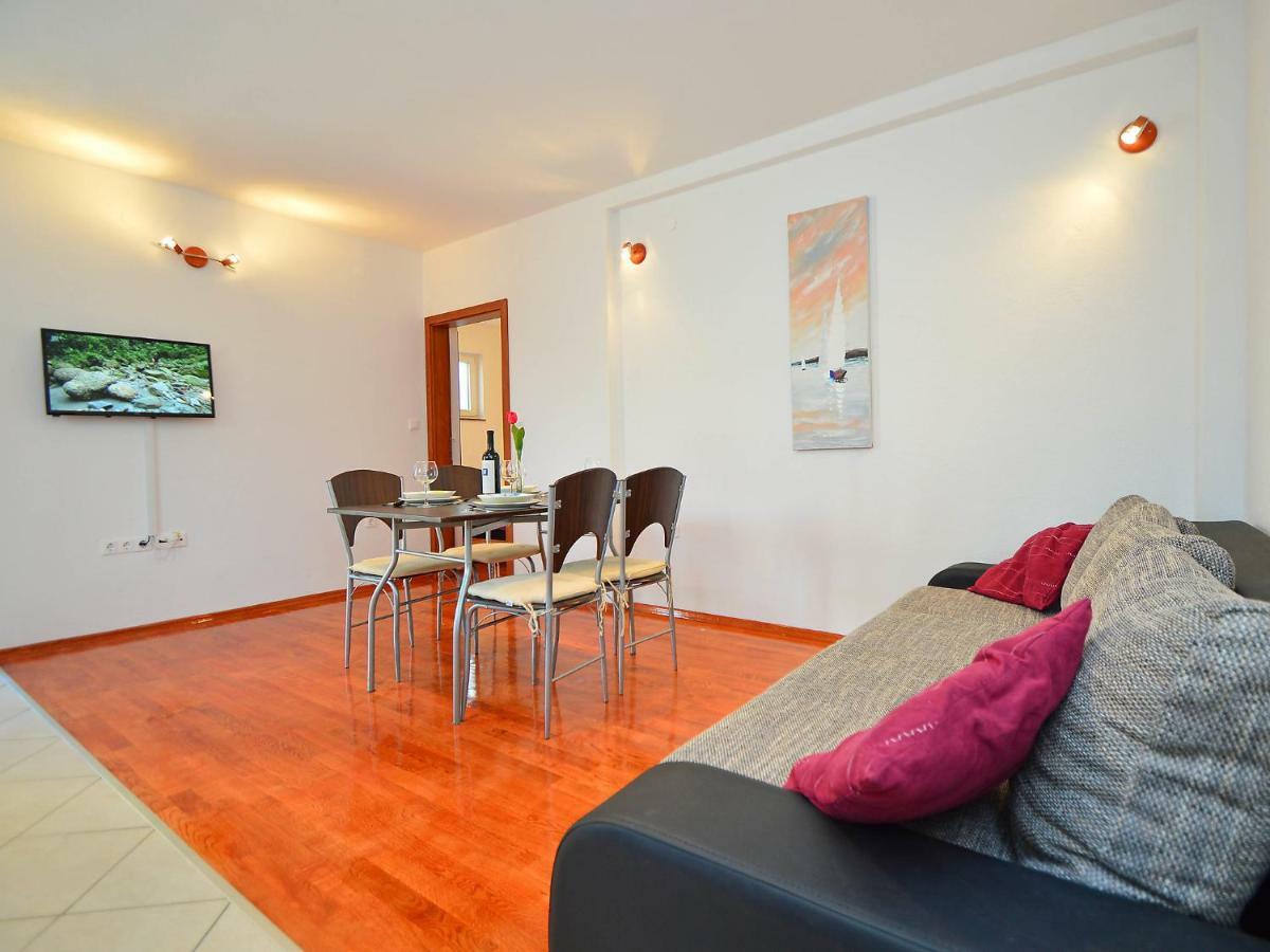 Apartment Ante-2 By Interhome โบรดาริตซา ภายนอก รูปภาพ
